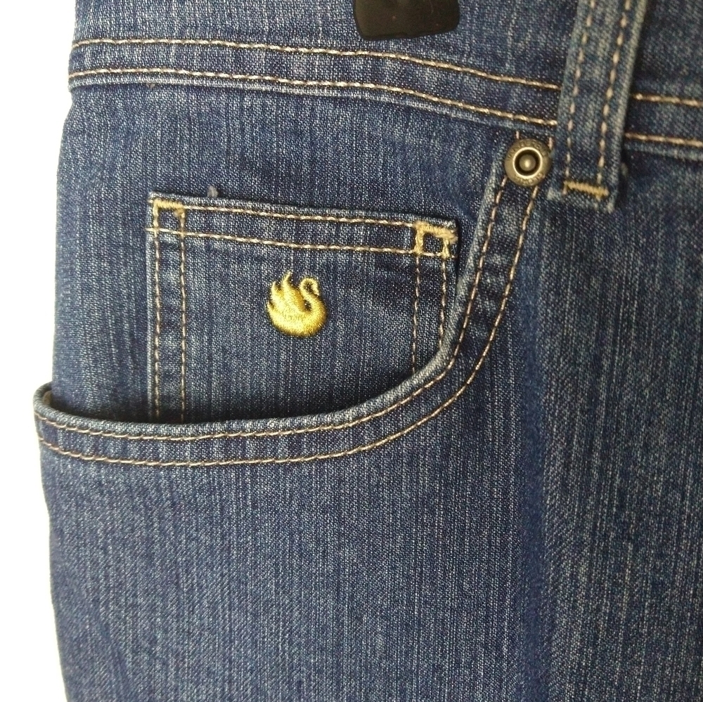 Gloria Vanderbilt  woman 12S denim blue 5 pocket Amanda Jeans casual straight - Picture 3 of 11